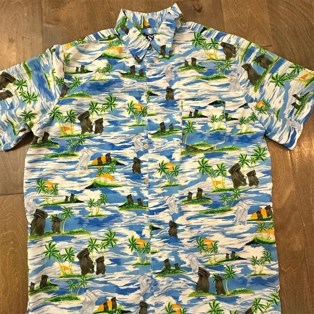 CSTL Men's Hawaiian Shirt L Tiki‎ Graphic Print Short Sleeve Casual